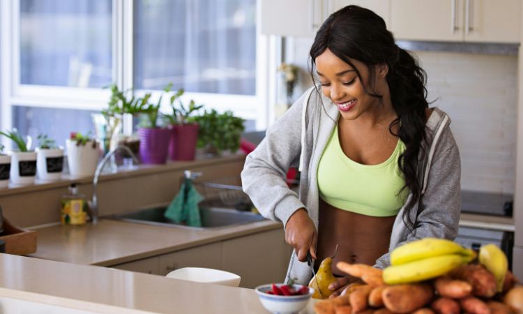 Descubre cómo aprender a comer paso a paso