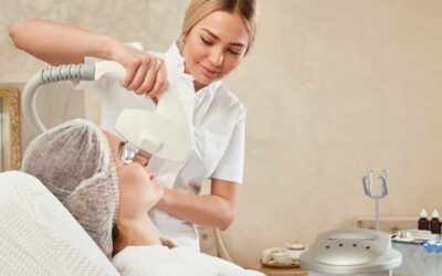 ¿Qué hace un asistente de medicina estética en una clínica? Funciones y día a día