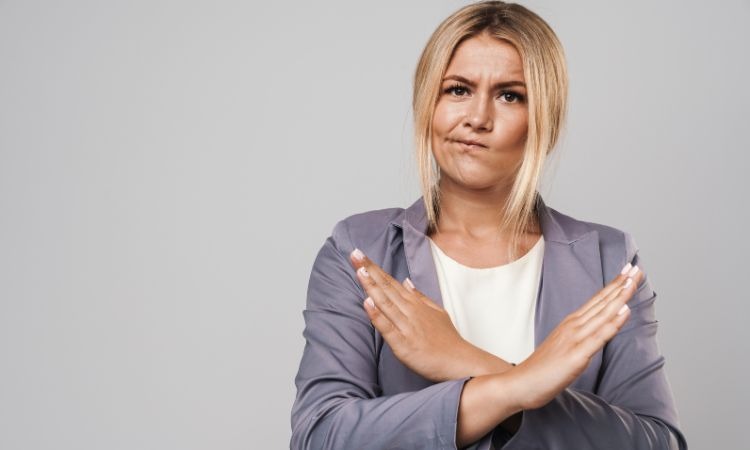 Cómo aprender a decir no: técnicas, ejemplos y guía paso a paso