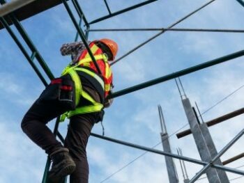 Conoce la figura del coordinador de seguridad y salud en obras de construcción