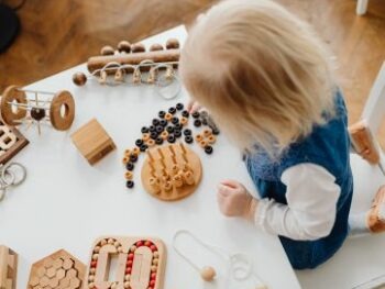 Máster en Educación Experto en Montessori, Waldorf y Reggio Emilia + Certificación Experto en IA Para la Educación y la Docencia