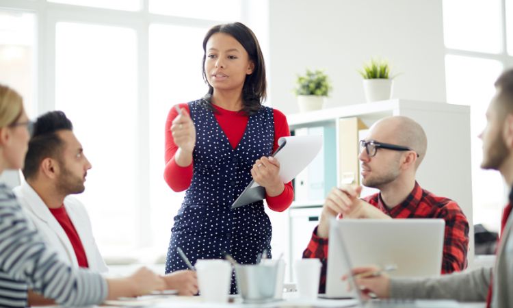 ¿Qué hay que estudiar para ser gestor?